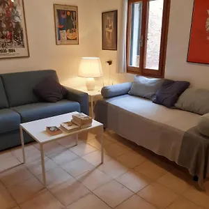 Casa Gorne Anzolo , Venecia Italia