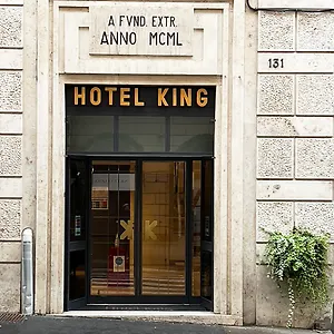 Hotel King, Roma