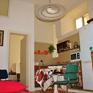 Bed & Breakfast House, Rome