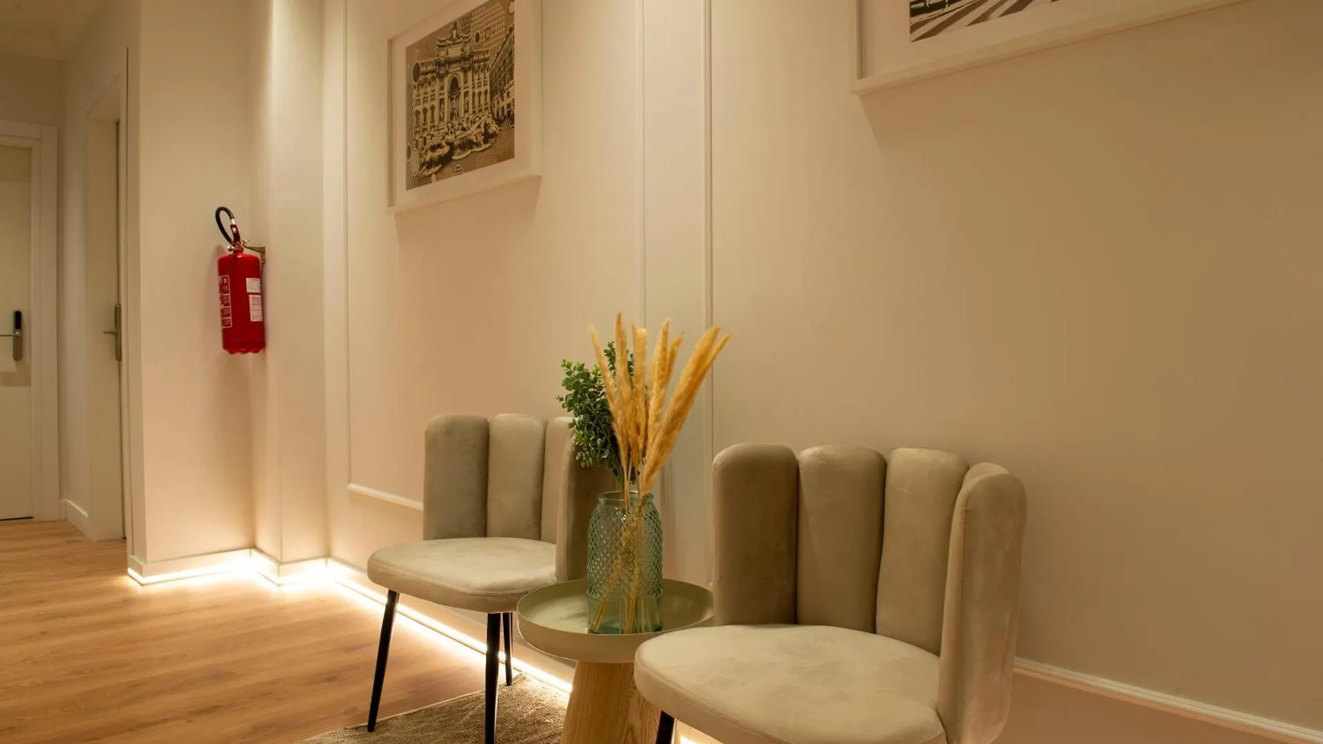 Ad Suites Nazionale Rome 0*,