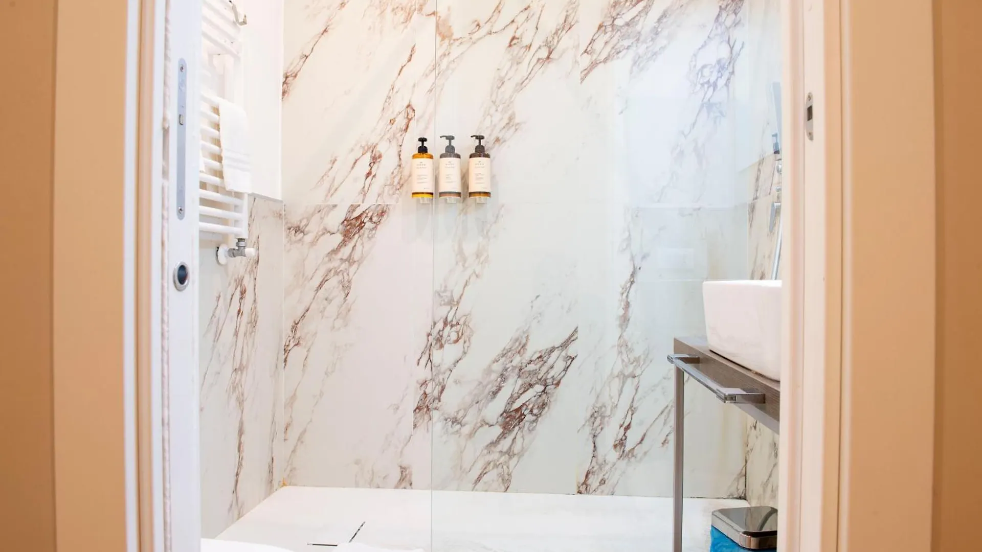 Ad Suites Nazionale Rome Guest house