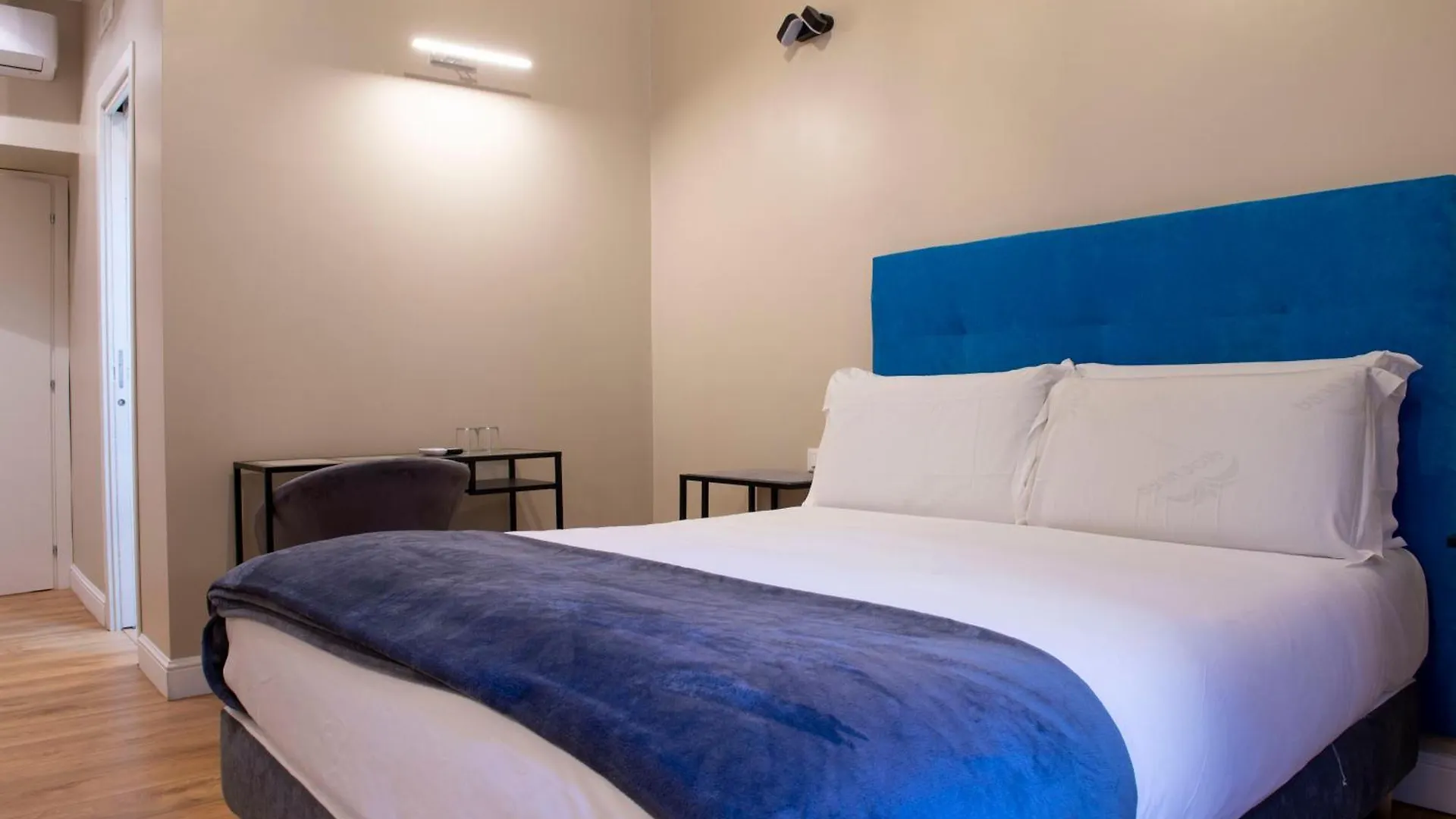 Ad Suites Nazionale Rome 0*,  Italy