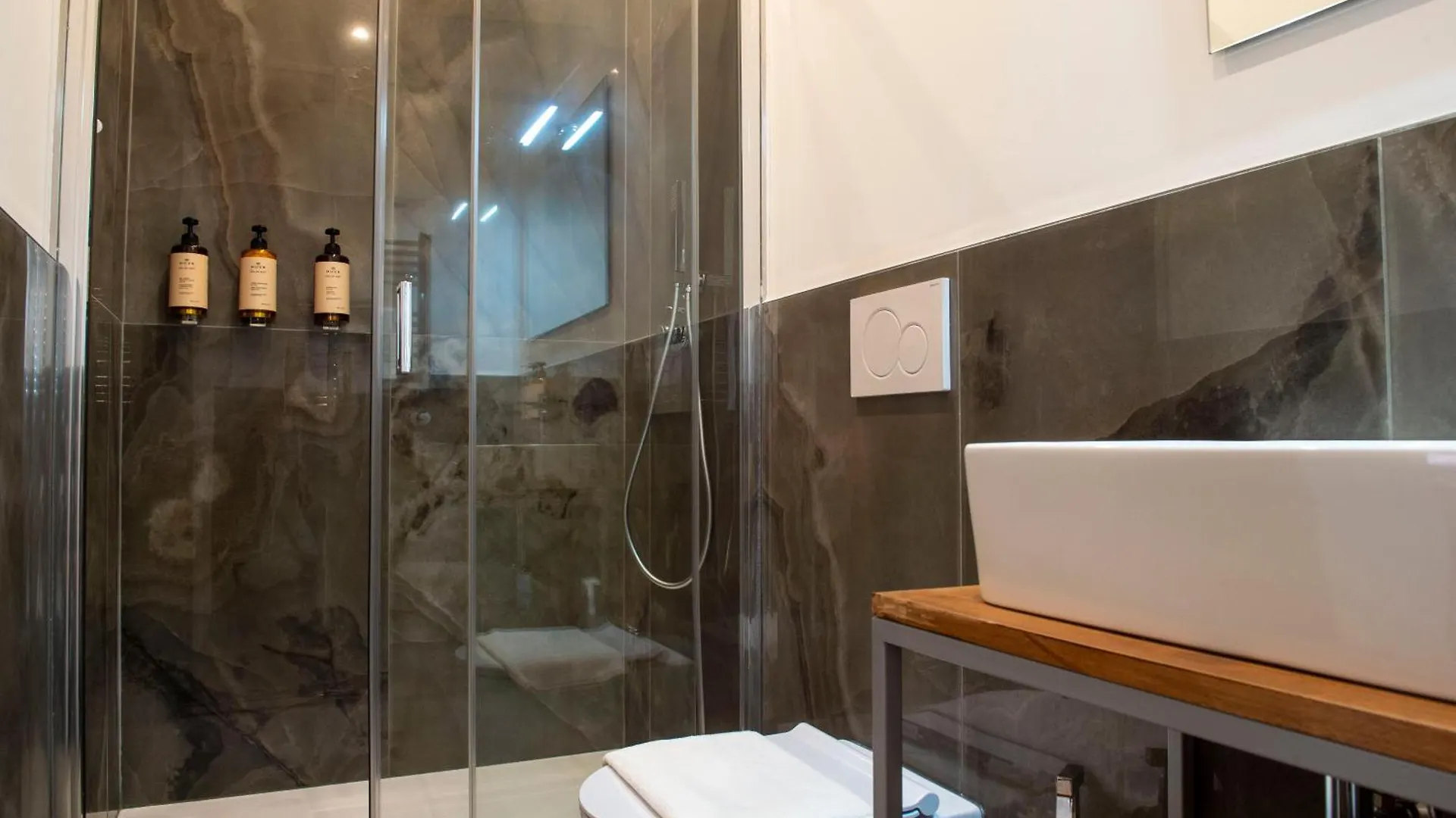 Guest house Ad Suites Nazionale Rome Italy