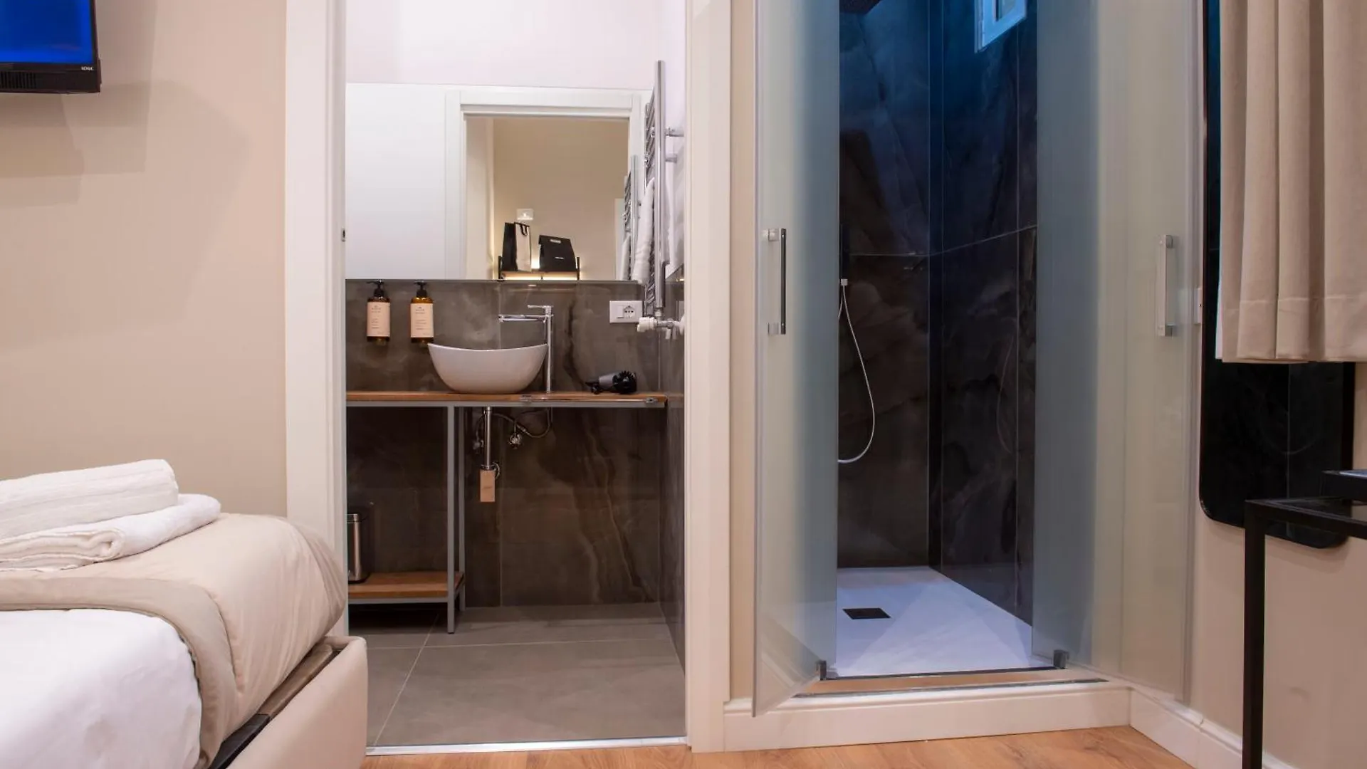 Ad Suites Nazionale Rome Guest house